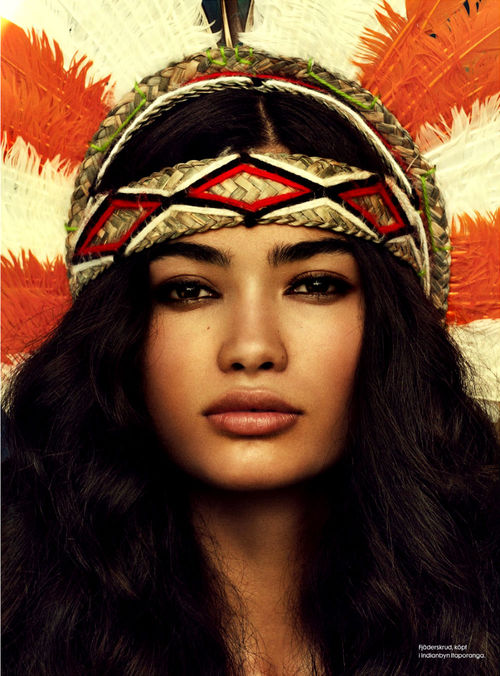 Kelly  Gale by Jimmy Backius